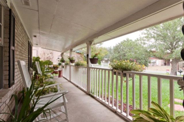 1st image of 2504 Whitewing Ave