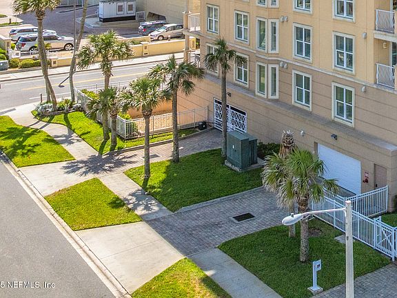 5th image of 932 1ST Street N #902