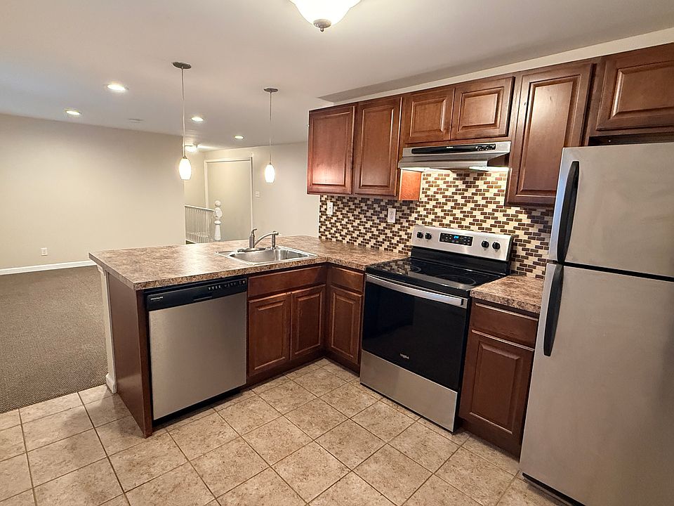 1st image of 70-72 Center St APT 72B