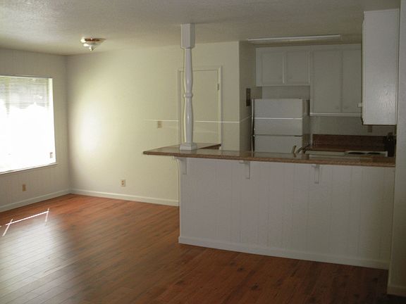 3rd image of 3161 Occidental Dr APT 1