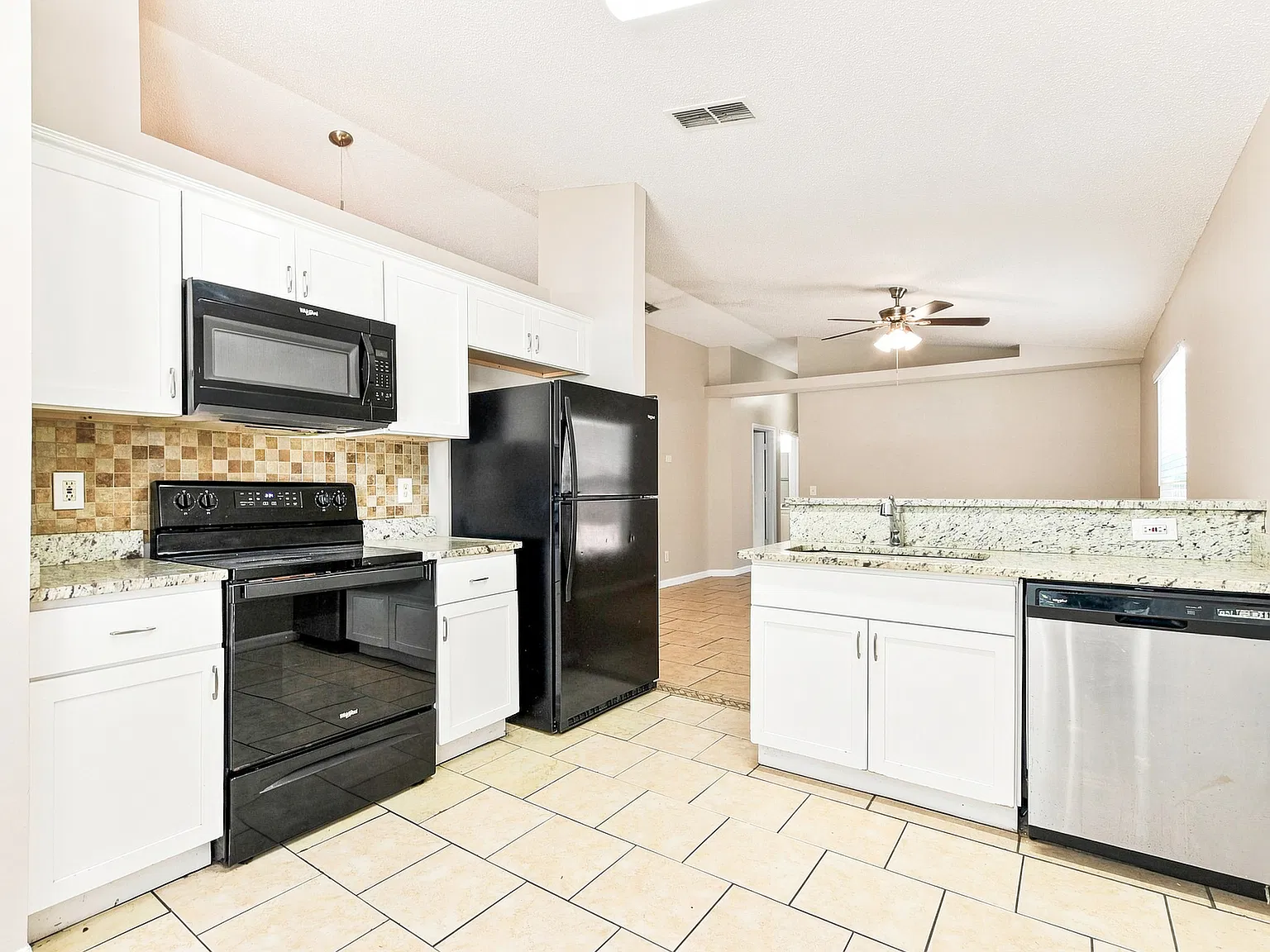 4758 Muir Village — Photo 4