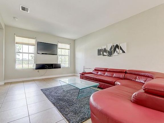 1124 SW 146 Terrace, Pembroke Pines, FL 33027