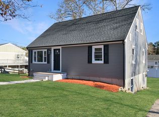 5 Quaker Rd, Wareham, MA 02571