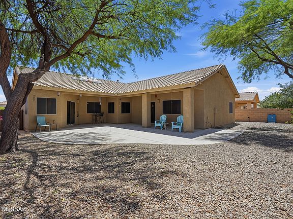 2nd image of 5076 W Wild Burro Spring Dr