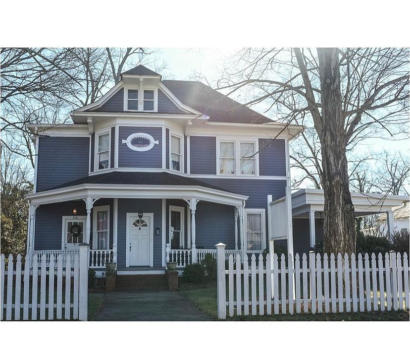 1st image of 326 Davie Ave #2
