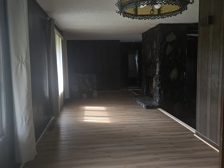 2126 Nunley St — Photo 3