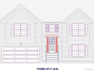 103 Green Hollow Rd, Killingly, CT 06241