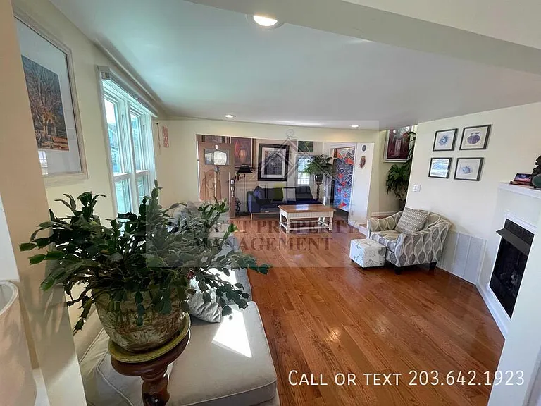 21 Stevens St — Photo 8