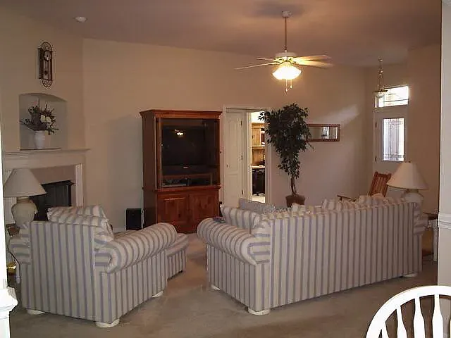 4906 Planters Ridge Dr — Photo 4