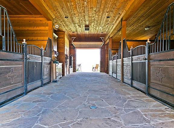 4th image of 6300 Cottage Hill Ln