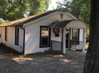 511 W Wilson Ave, Mooresville, NC 28115