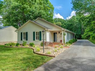 4515 Buck Mountain Rd, Roanoke, VA 24018