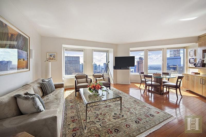 1st image of 150-156 W 56th St APT 6105