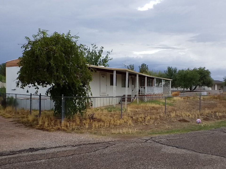 2nd image of 1974 N Badger Ln