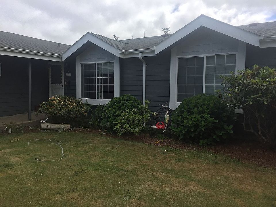 2nd image of 1485 SW Ironwood Dr