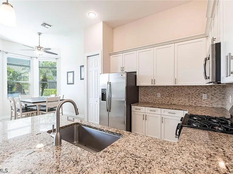 13730 Willow Haven Ct — Photo 13