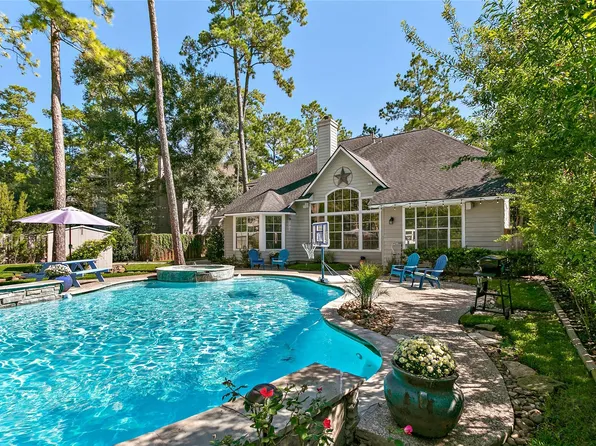 35 Larks Aire Pl, Spring, TX 77381