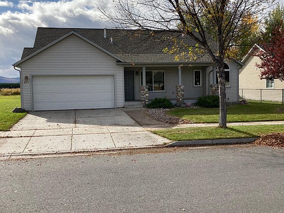2nd image of 4411 Melrose Pl