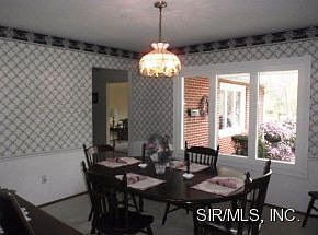 5th image of 3212 Willow Ave