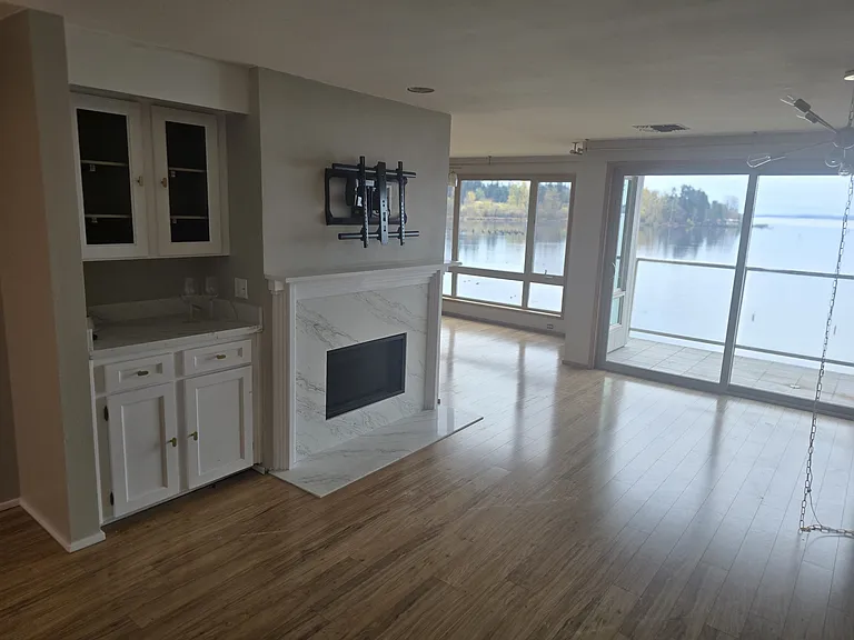 9727 NE Juanita Dr #408 — Photo 10