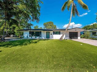 2611 SW 13th Pl, Fort Lauderdale, FL 33312