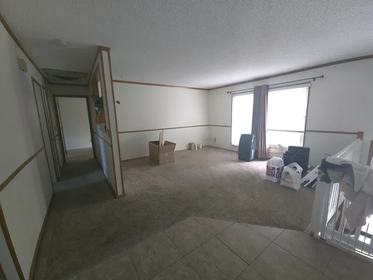 1524 Dexter St — Photo 10