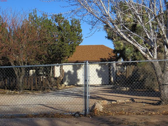 4th image of 7395 Farmdale Ave