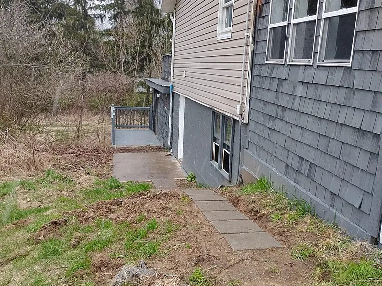 5610 S Main St — Photo 17