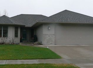 144 Cameo Ln, Mankato, MN 56001