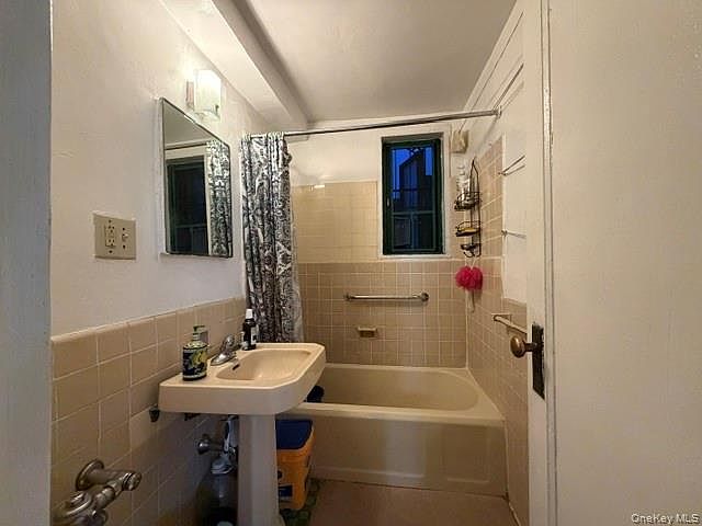 1st image of 1670 Metropolitan Avenue #3F