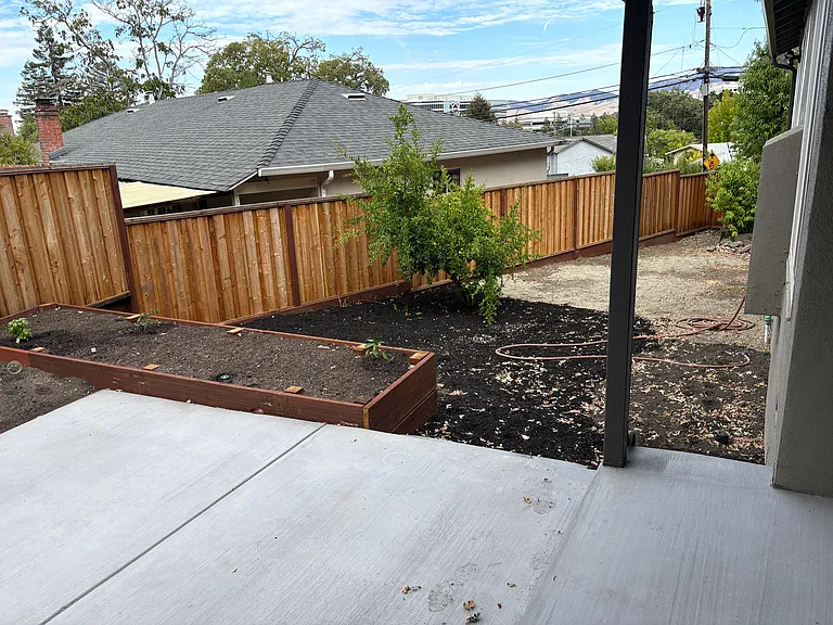 2300 Overlook Dr — Photo 9