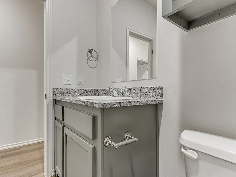 1541 Pavy Pkwy — Photo 28