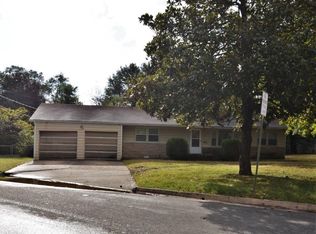 501 S 13th St, Rogers, AR 72758