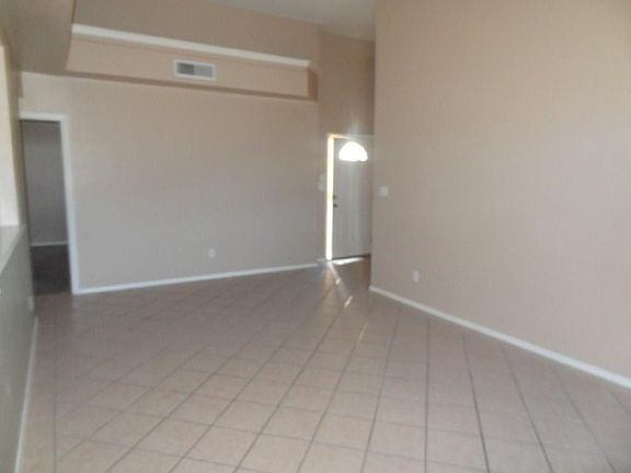 4th image of 12611 Kari Anne Dr