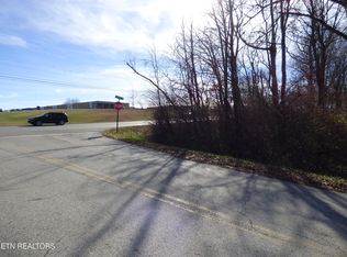 101 Harper Ln, Crossville, TN 38555