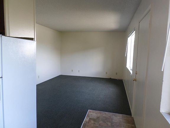 3rd image of 21600 Westpark St APT 34