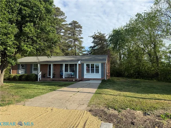 8157 Glass Rd, Hayes, VA 23072
