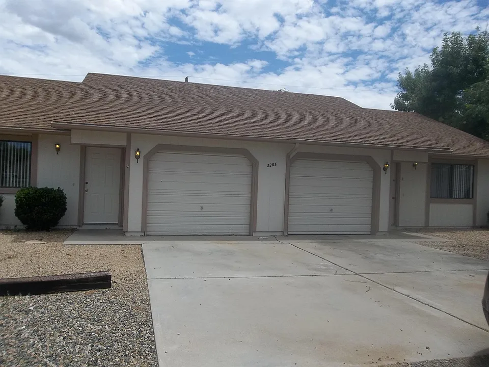 3301 N Tani Ct #1