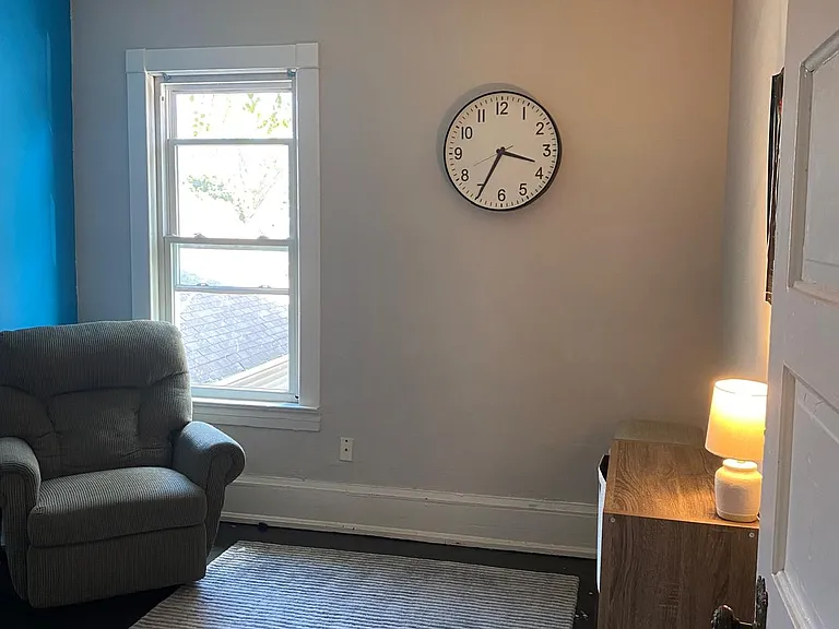 608 E Meinecke Ave — Photo 3