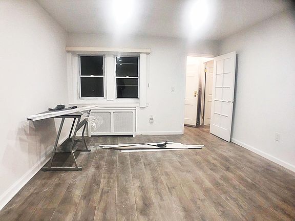 4th image of 2165 Brown St #2