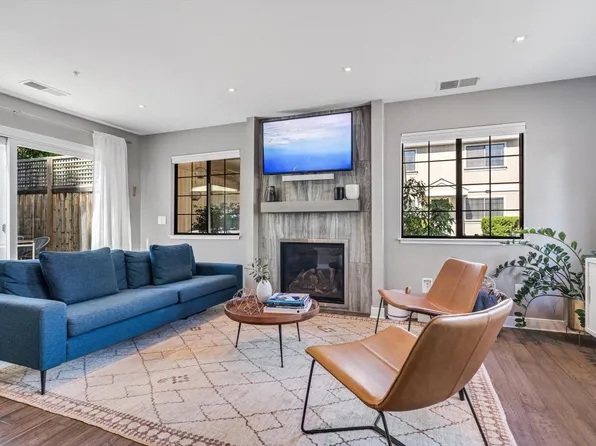 346 Piper Street, Healdsburg, CA 95448