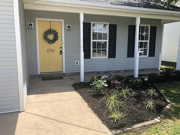3rd image of 2751 Oxford Hall Ave
