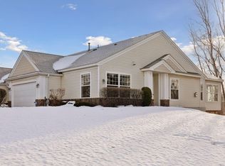 5780 Prairie Ridge Dr, Shoreview, MN 55126