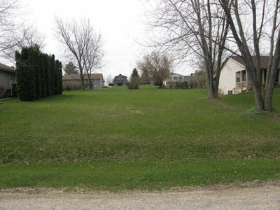 74 Delburne Dr, Davis, IL, 61019