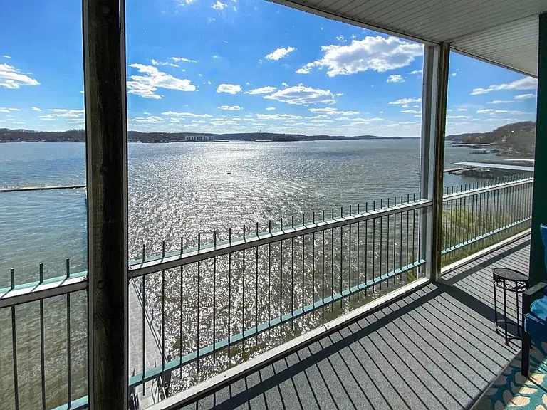 200 E Harbour Towne Dr #E203 — Photo 35