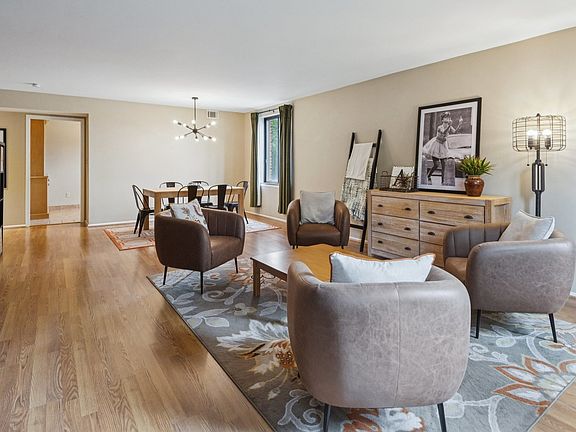 4th image of 110 S Dunton Ave APT 2A