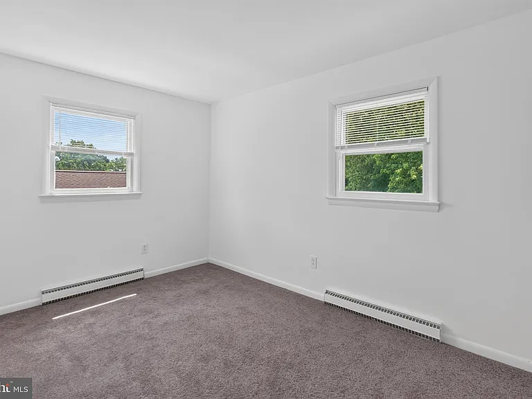 351 Calvert St — Photo 18