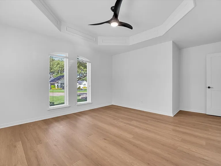 610 Timber Way — Photo 23