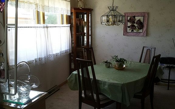 4th image of 10125 Mulberry Ave