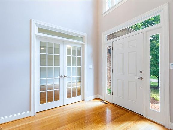 3rd image of 6173 Centre Camp Ct
